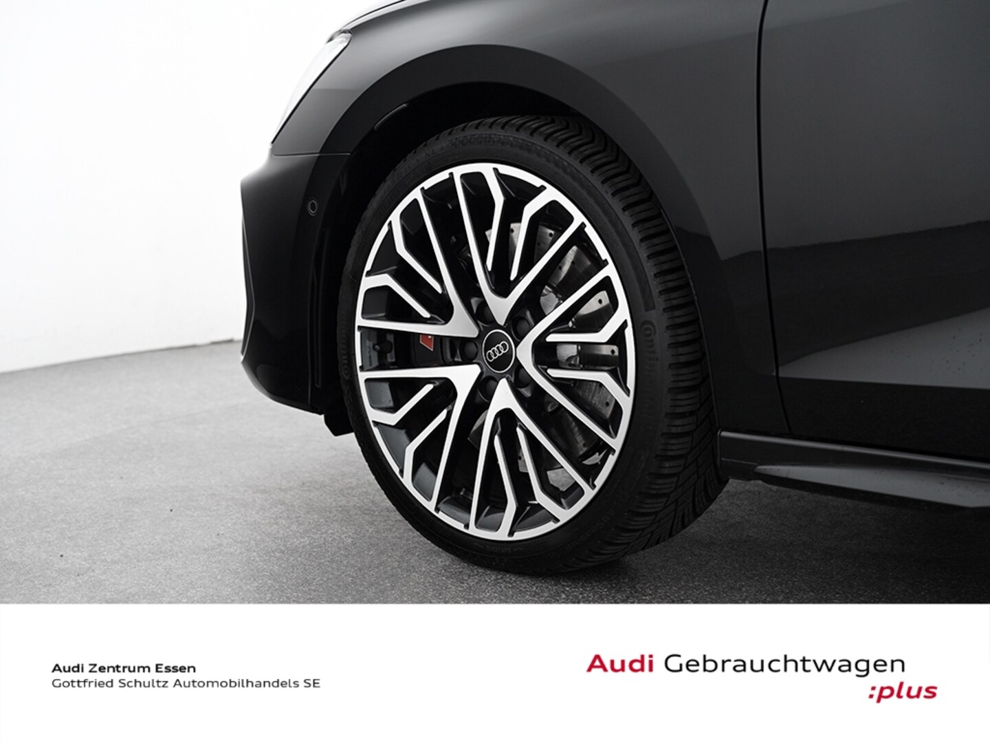 Bild über Audi S3 Sportback TFSI quattro S tronic - für weitere Informationen kontaktieren Sie den Audi Partner