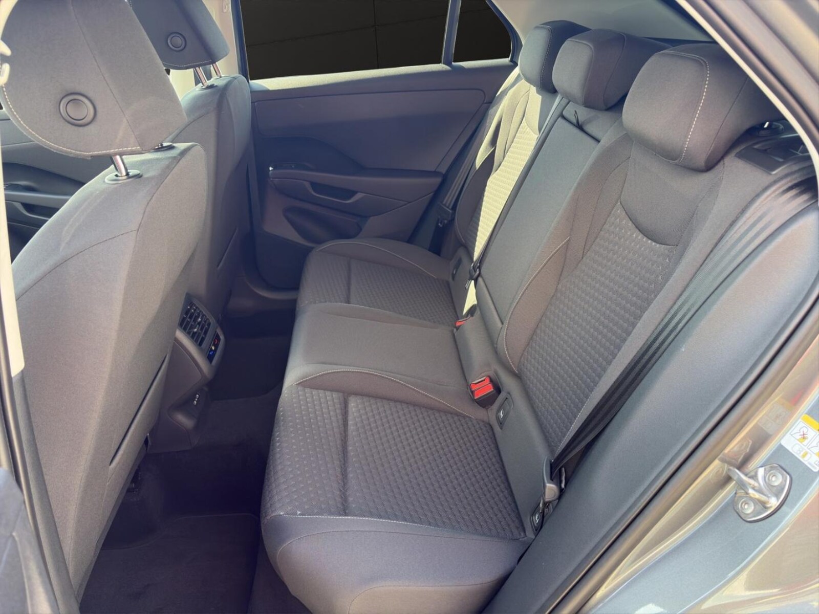 Volkswagen T-Roc – Bild 13