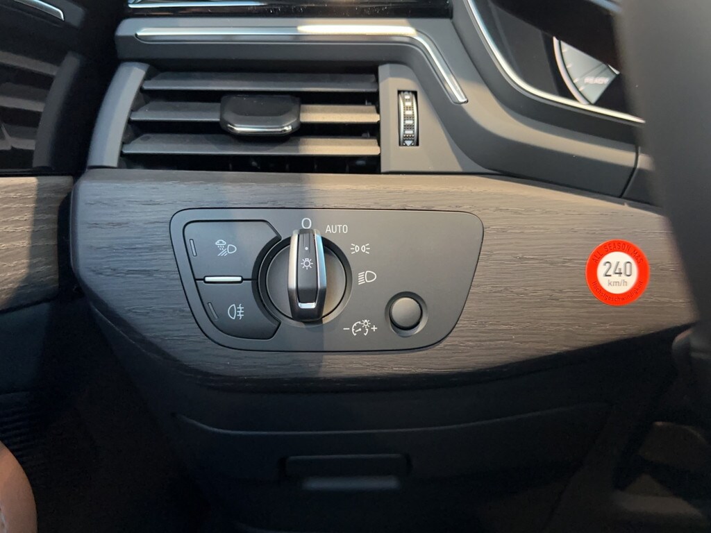 Image about Audi A4 allroad quattro 40 TDI quattro S tronic