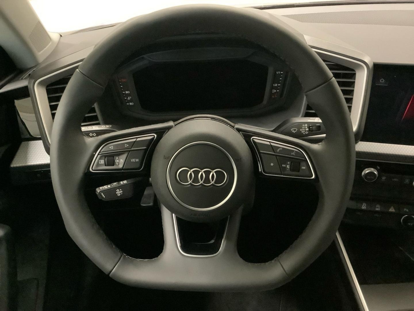 Bild über Audi A1 allstreet 35 TFSI S tronic - für weitere Informationen kontaktieren Sie den Audi Partner