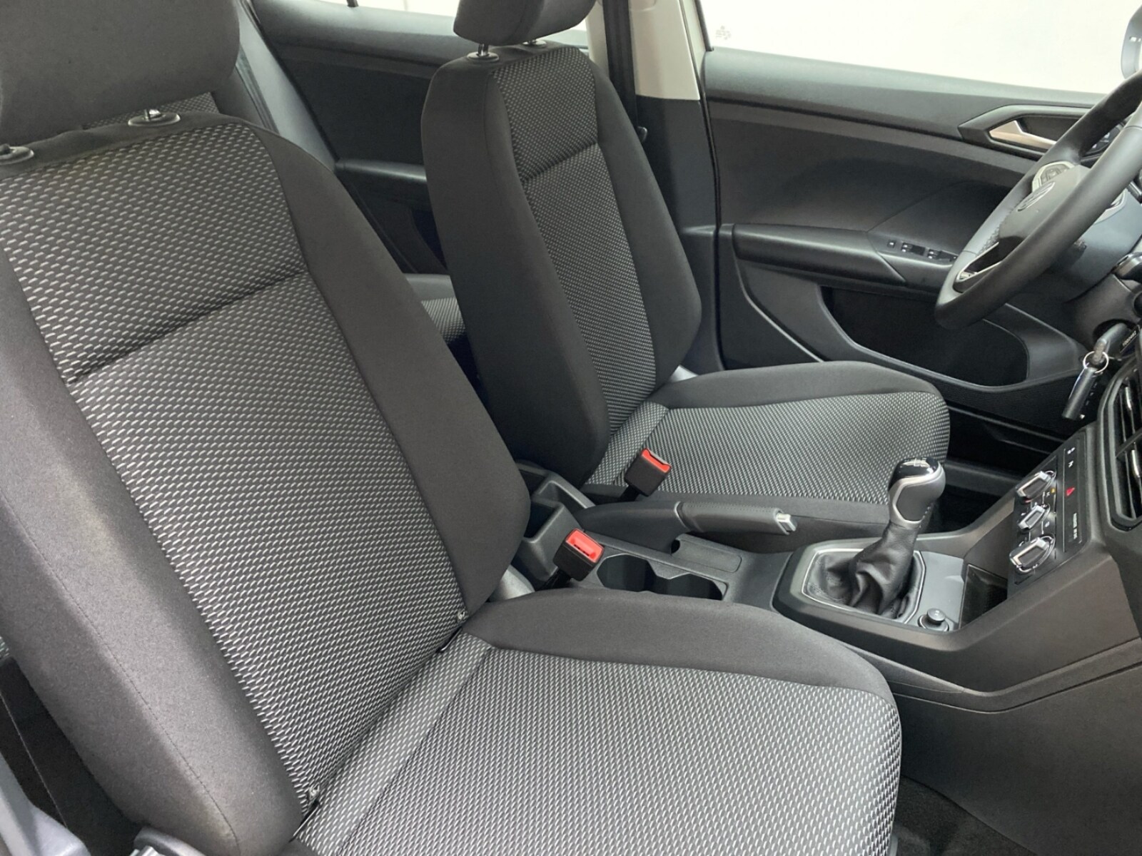 Volkswagen T-Cross – Bild 10