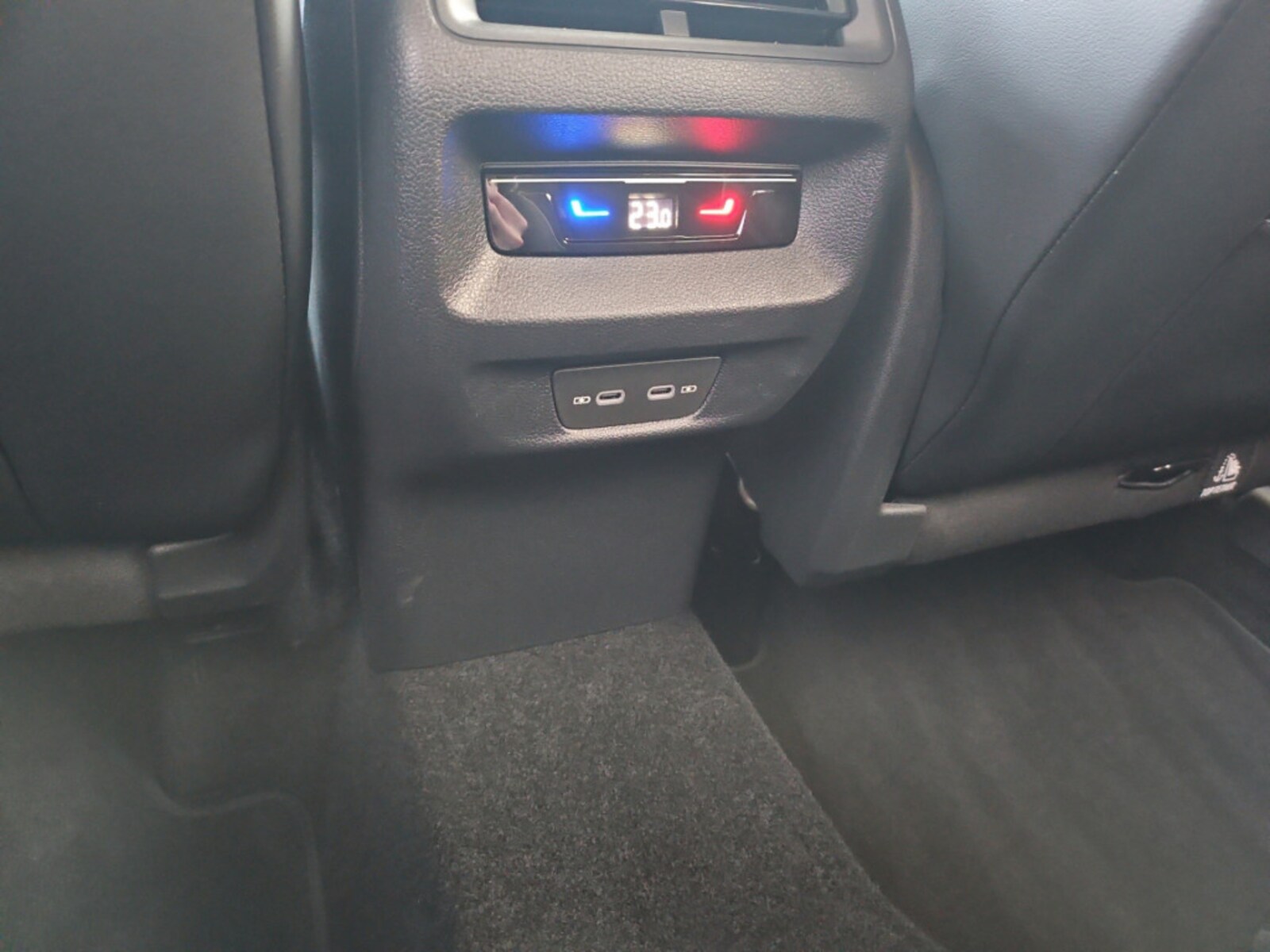 Volkswagen Tiguan – Bild 22