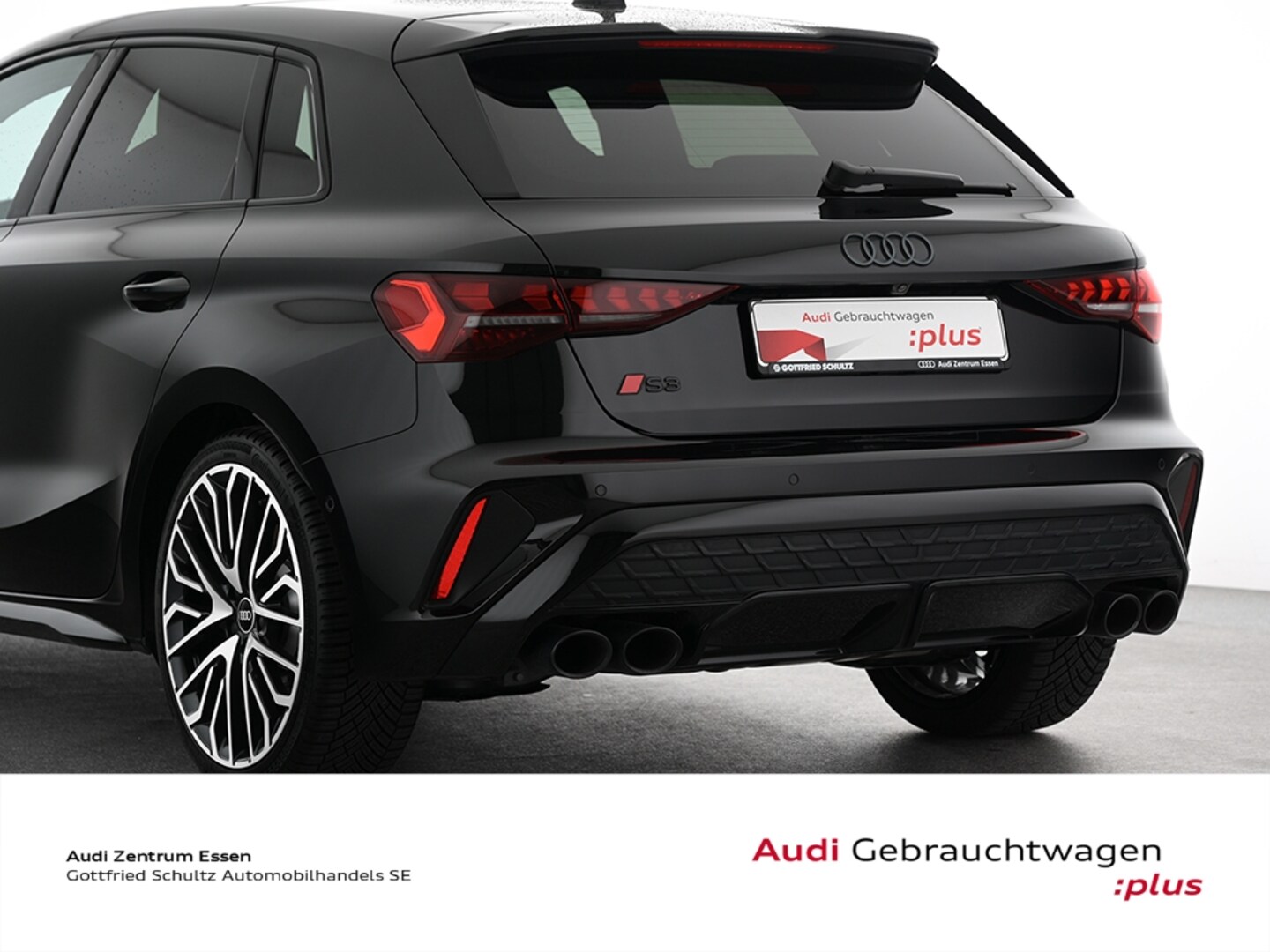 Bild über Audi S3 Sportback TFSI quattro S tronic - für weitere Informationen kontaktieren Sie den Audi Partner