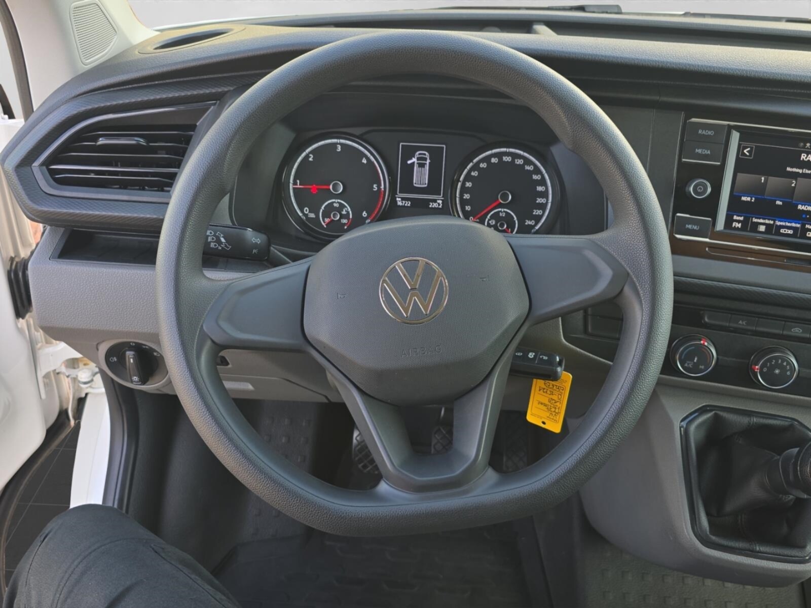 Volkswagen T6.1 Transporter Kasten kurzer Radstand – Bild 9