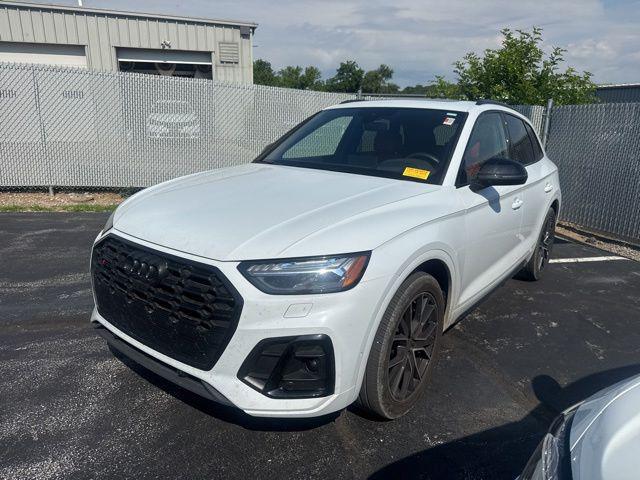 2023 Audi SQ5 Prestige's photo
