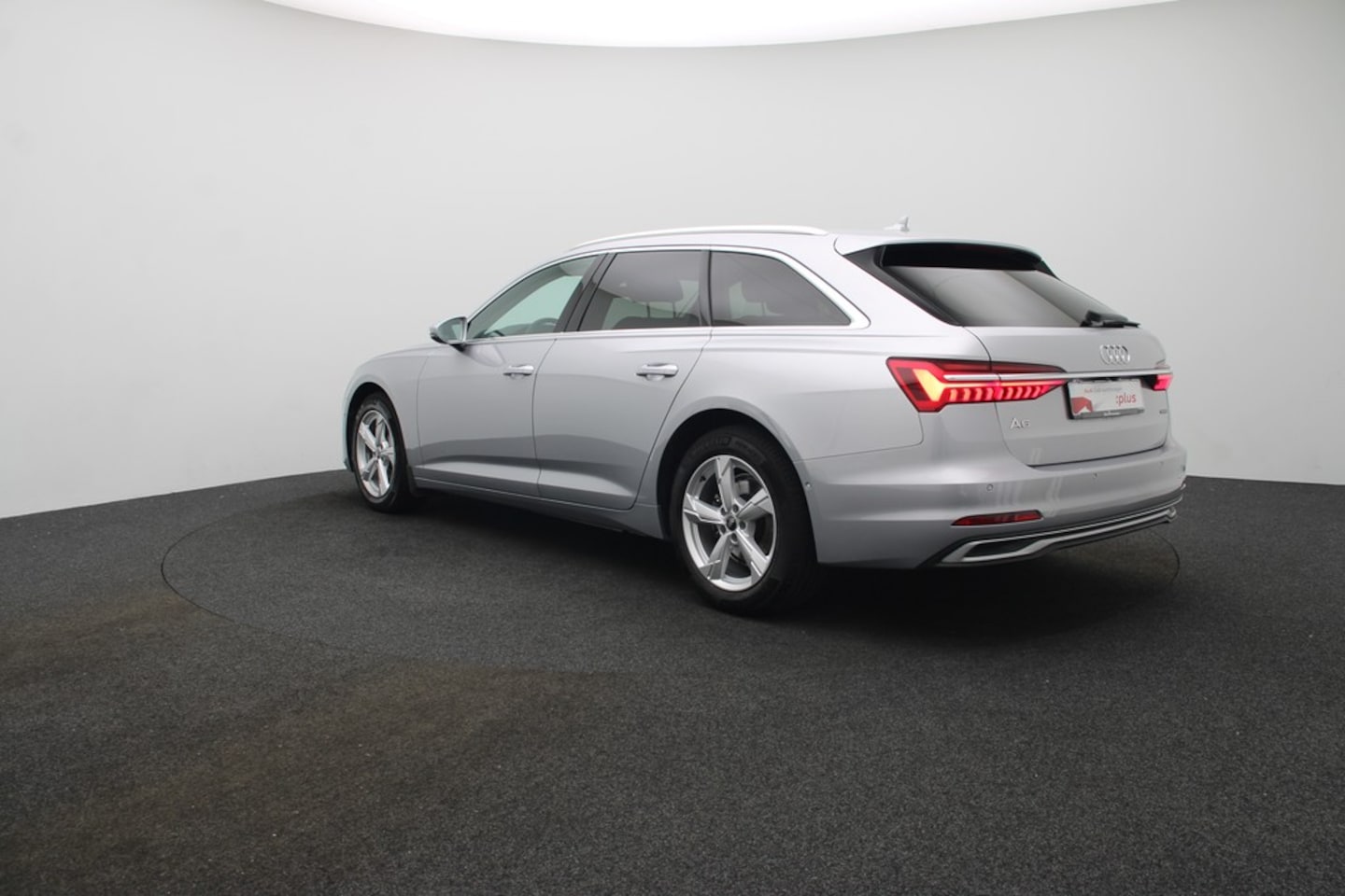 Bild über Audi A6 Avant advanced 40 TDI quattro S tronic - für weitere Informationen kontaktieren Sie den Audi Partner