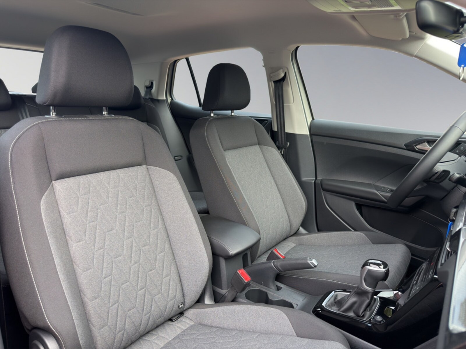 Volkswagen T-Cross – Bild 17