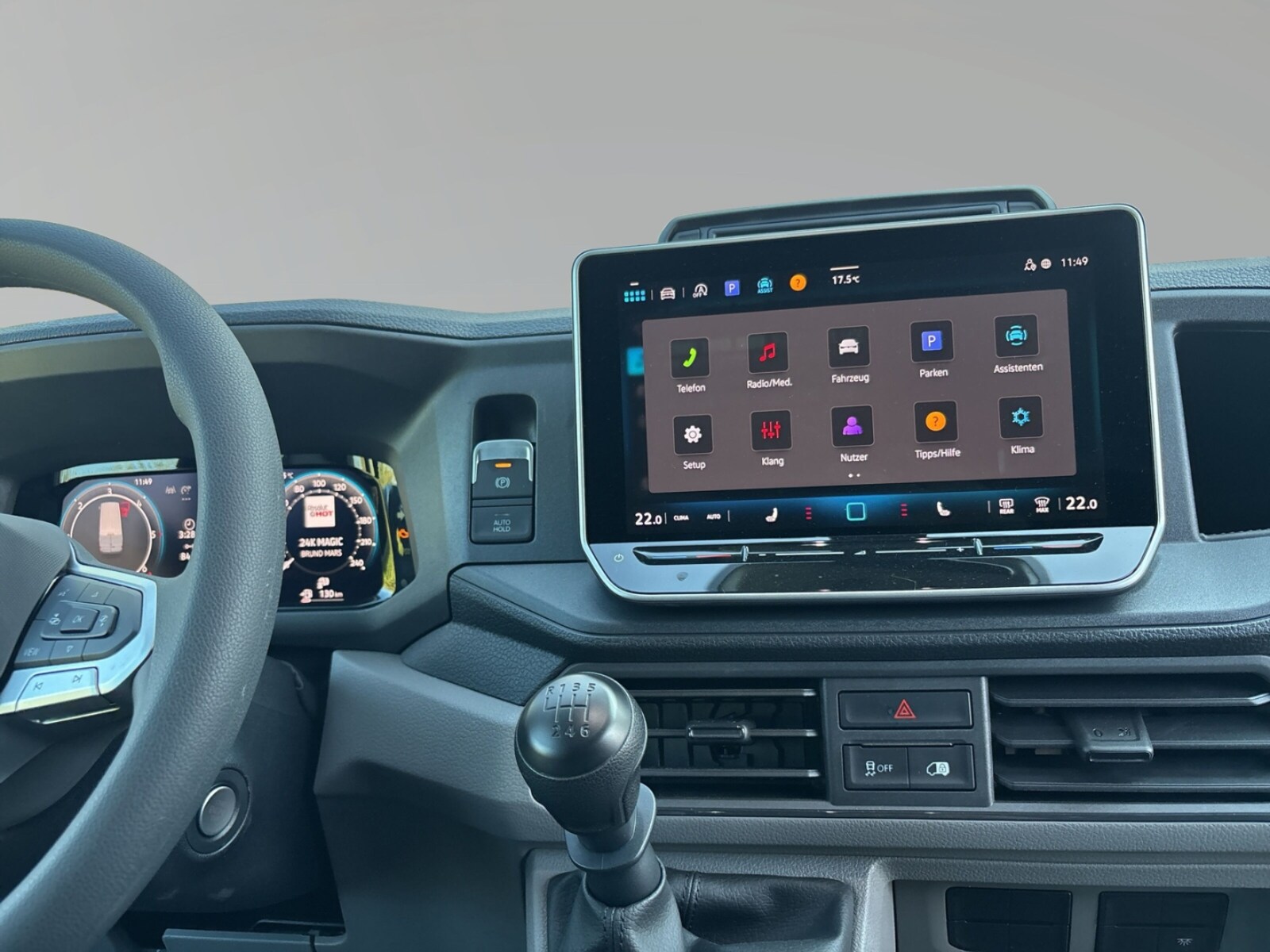 Volkswagen Crafter Kasten mittlerer Radstand – Bild 12