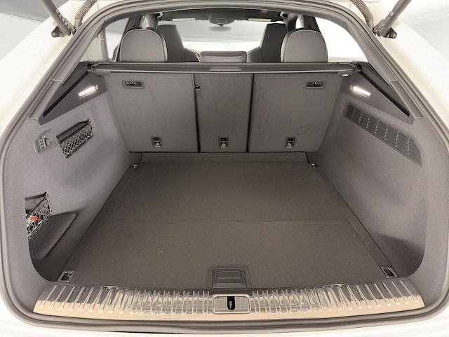 2026 Audi SQ8 Premium Plus - Photo 13