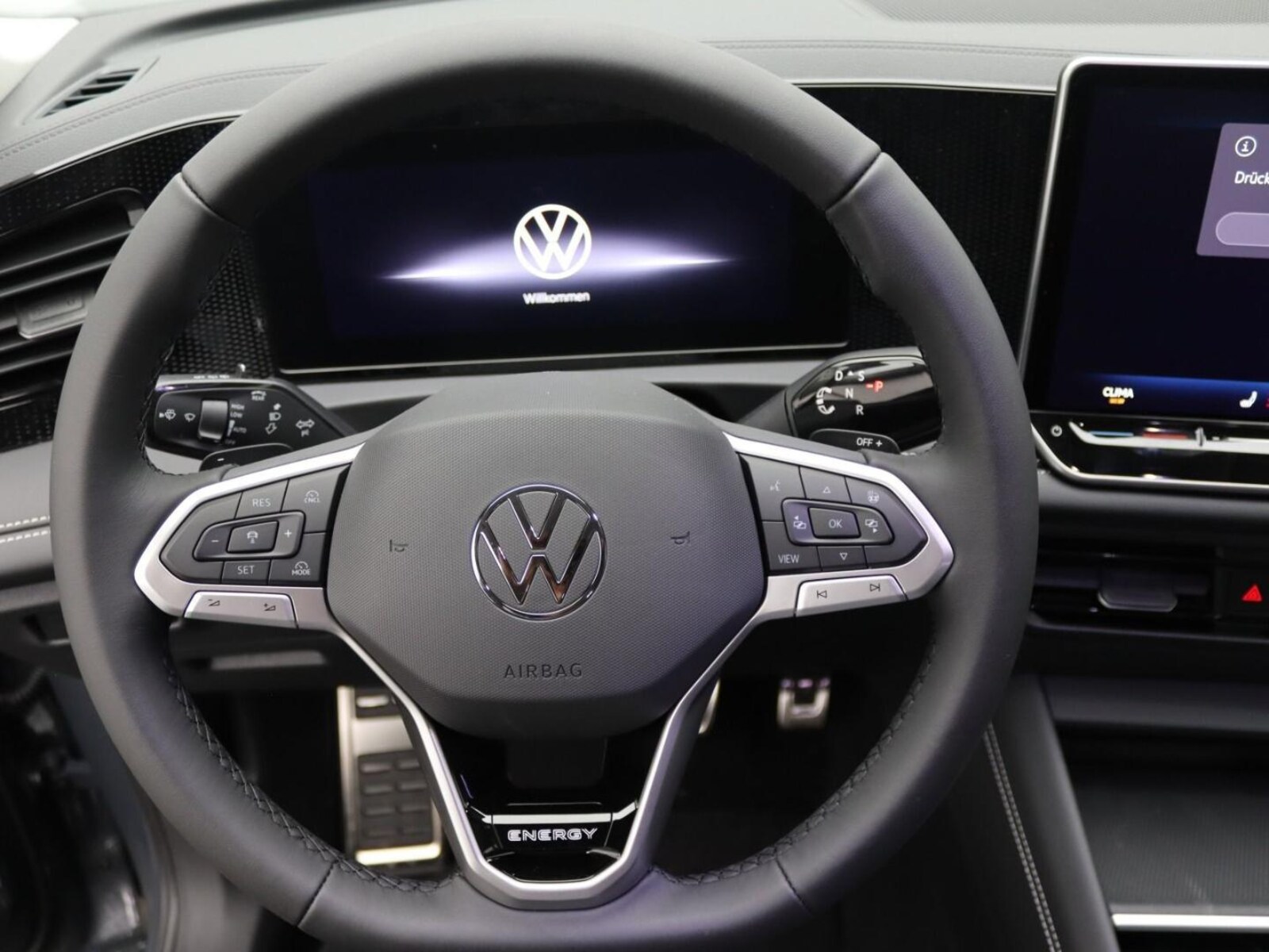 Volkswagen Tiguan – Bild 15