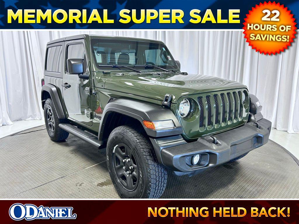 2023 Jeep Wrangler Sport's photo