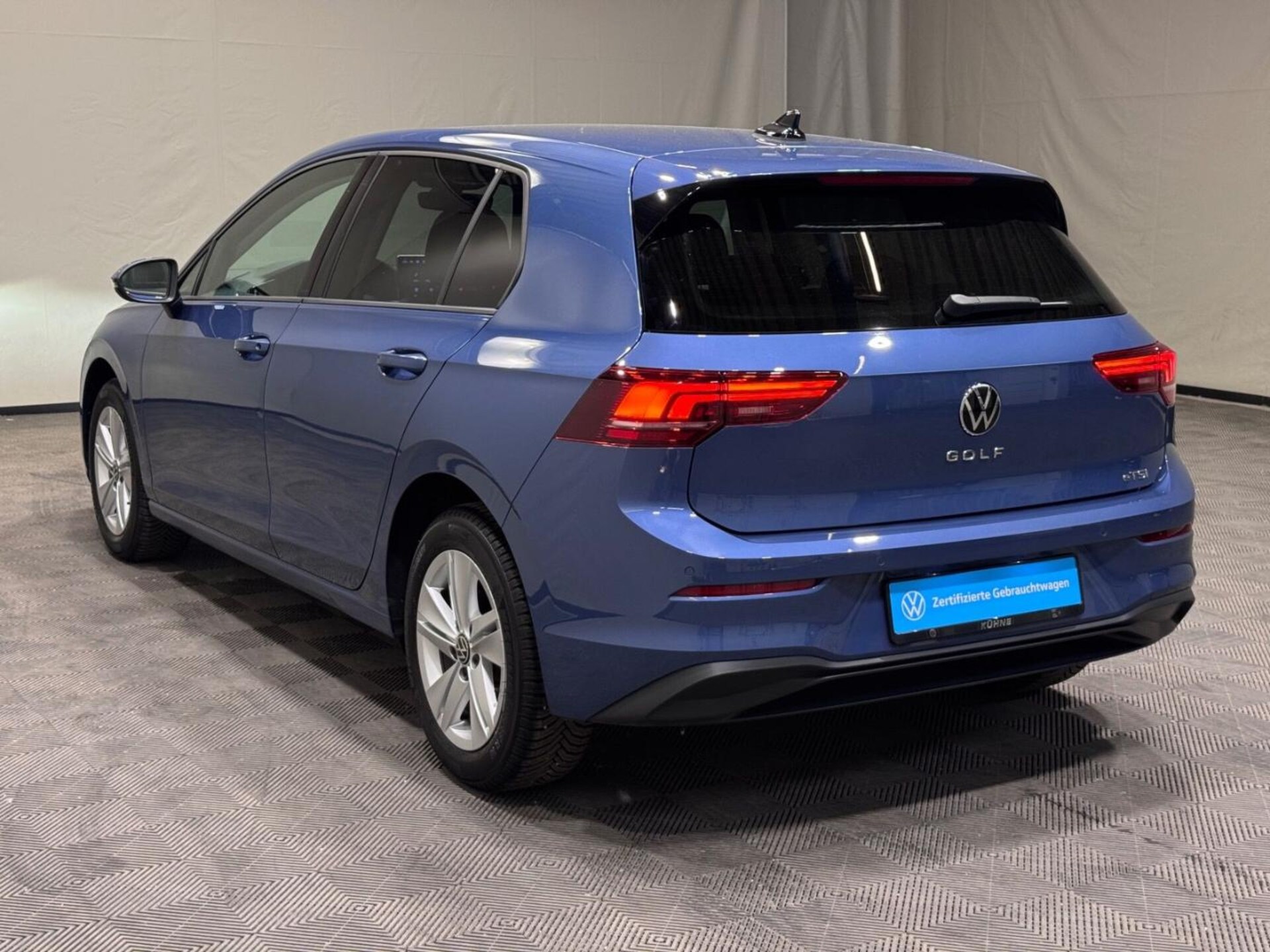 Volkswagen Golf Life