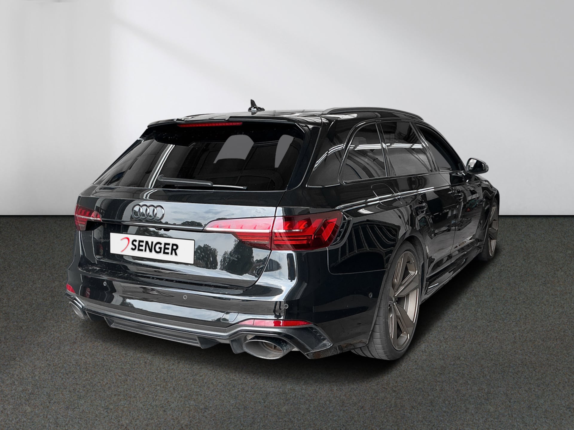 Audi RS 4 Avant
