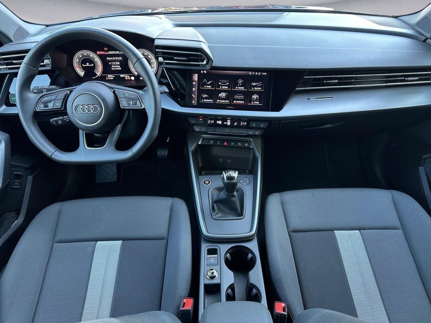 Bild über Audi A3 Limousine TFSI Schaltgetriebe - für weitere Informationen kontaktieren Sie den Audi Partner