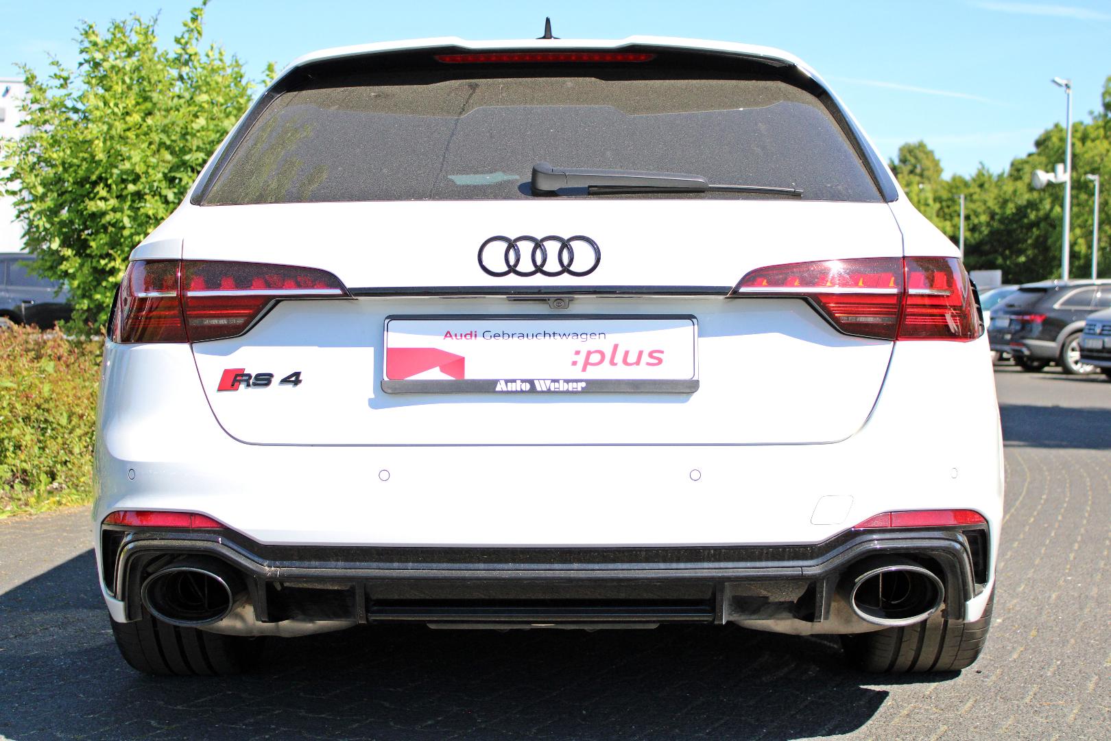 Image about Audi RS 4 Avant TFSI quattro tiptronic