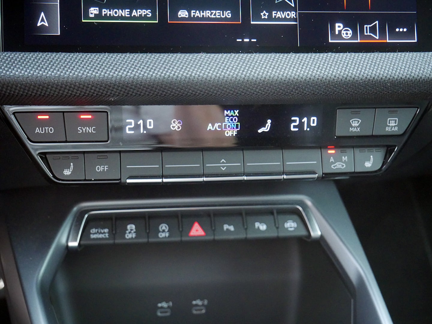 Bild über Audi S3 Sportback TFSI quattro S tronic - für weitere Informationen kontaktieren Sie den Audi Partner