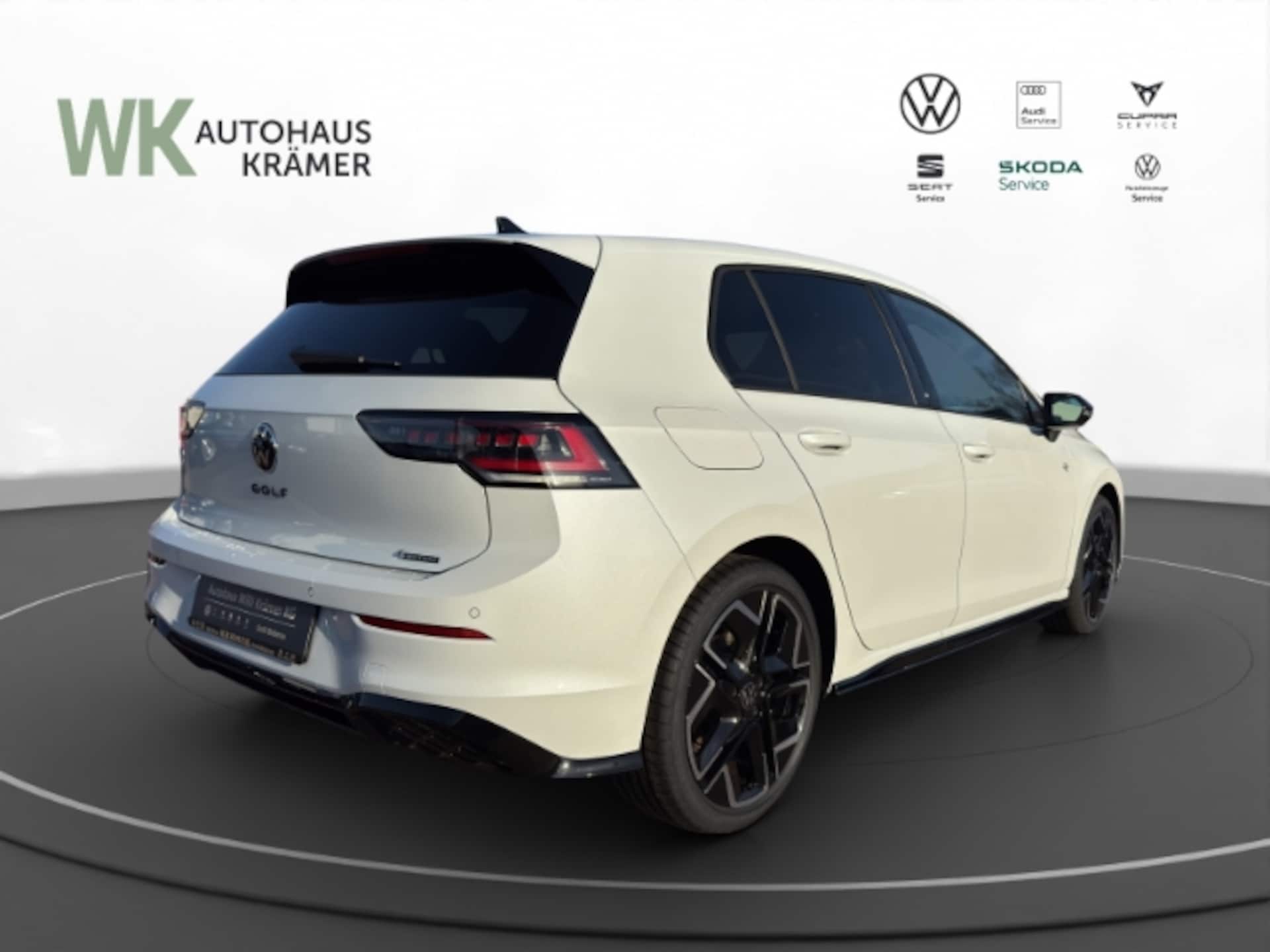 Volkswagen Golf R-Line