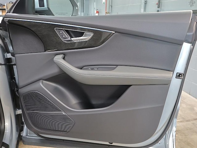 2026 Audi Q8 Premium Plus - Photo 30