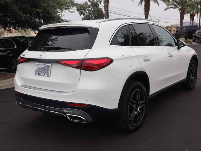 2026 Mercedes-Benz GLC 300