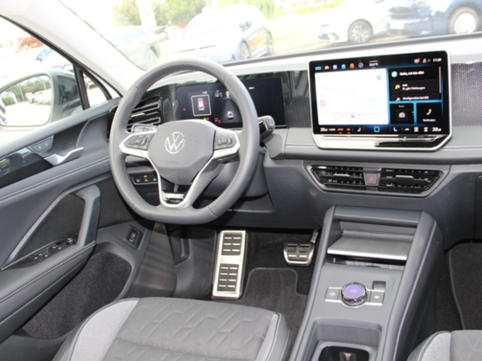 Volkswagen Tiguan – Bild 11