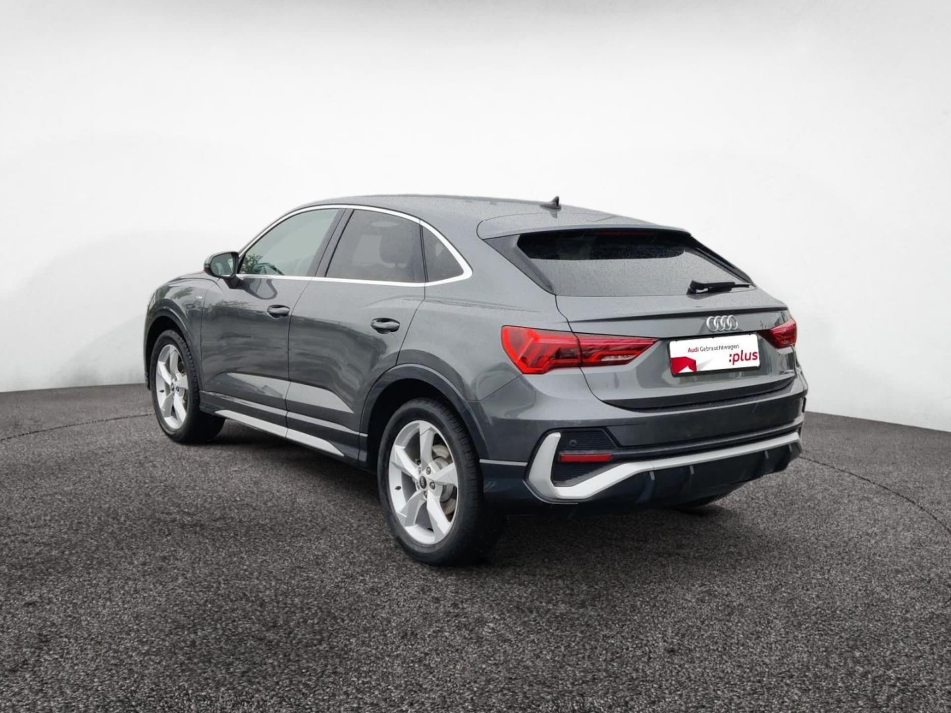 Audi Q3 Sportback S line
