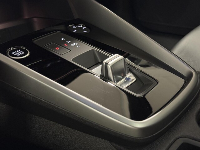 Bild über Audi A3 Sportback S line 40 TFSI quattro 140 kW (190 PS) S tronic - for more details contact your dealer