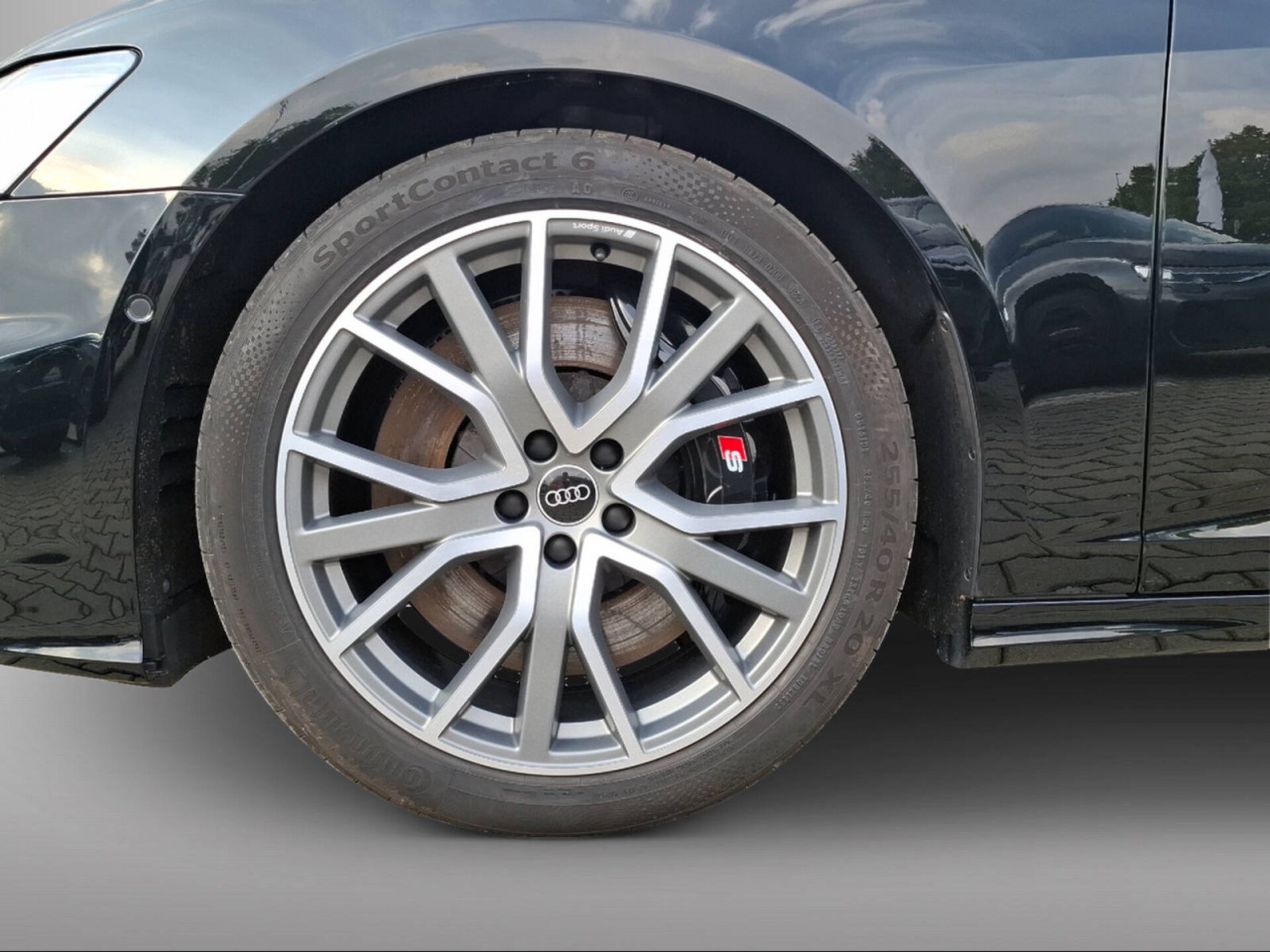Audi S6 Avant
