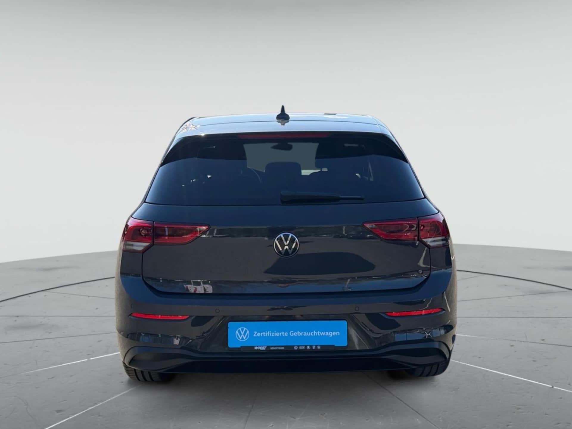 Volkswagen Golf Life