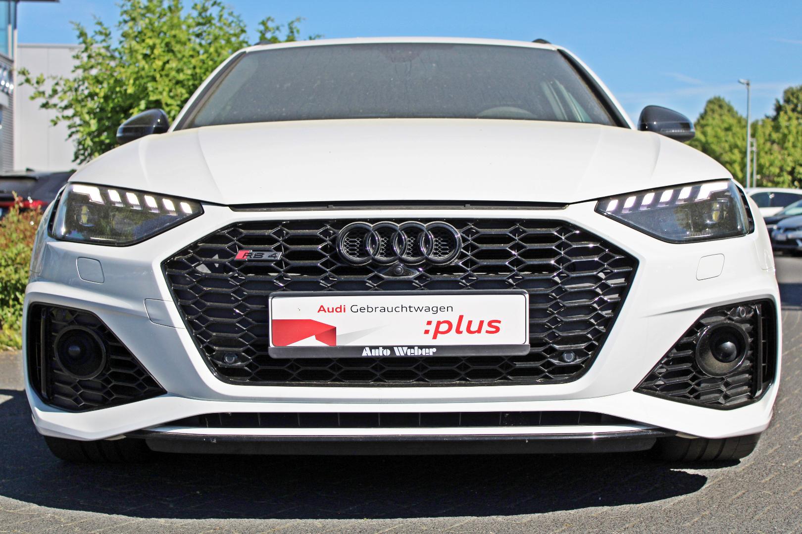 Image about Audi RS 4 Avant TFSI quattro tiptronic