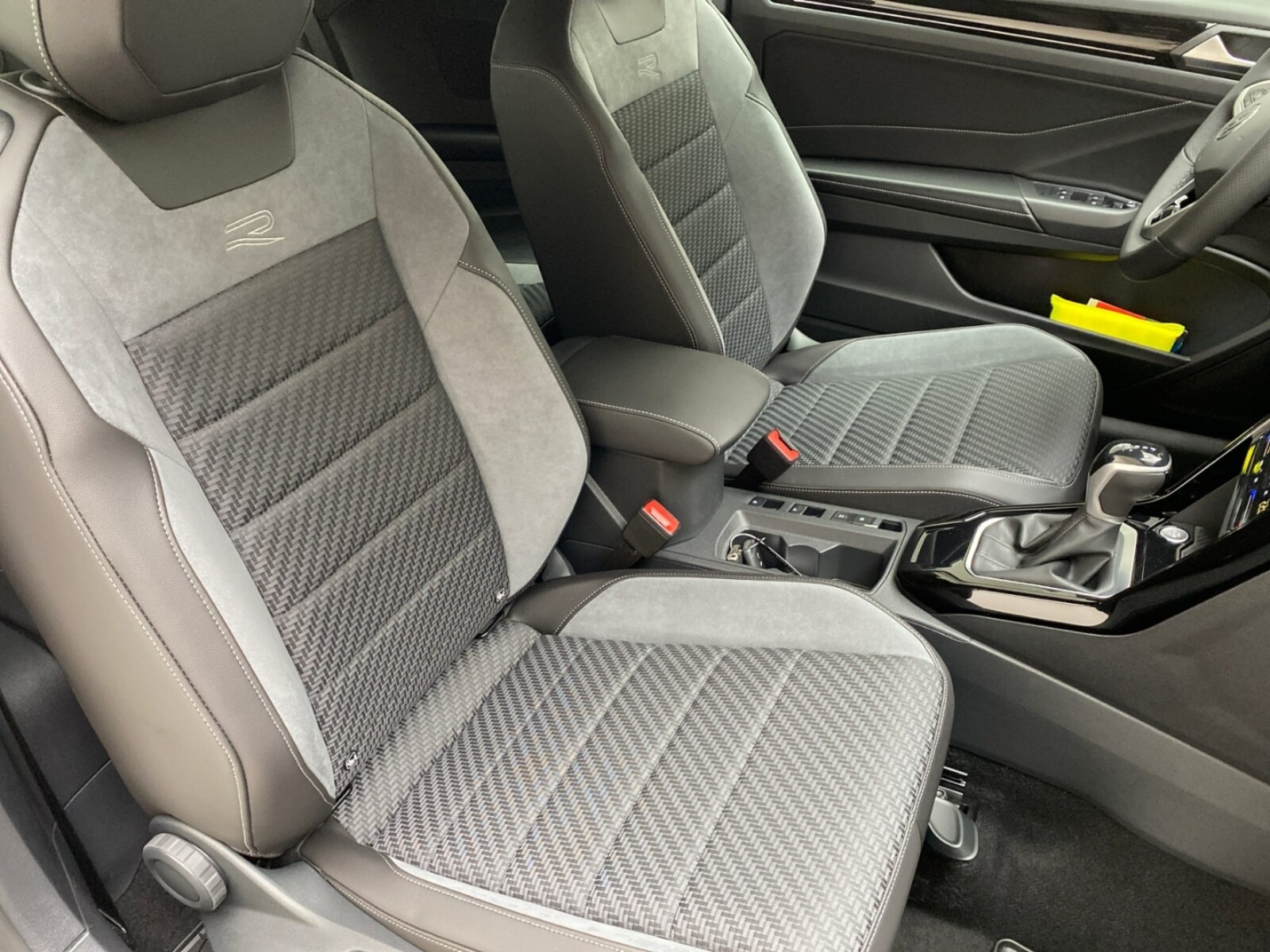 Volkswagen T-Roc Cabriolet – Bild 10