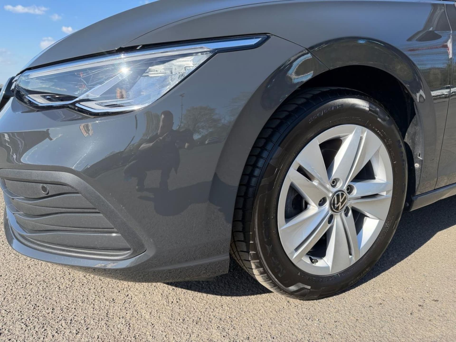 Volkswagen Golf Life