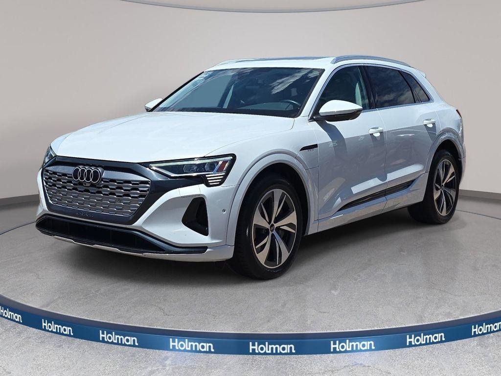 2024 Audi Q8 e-tron