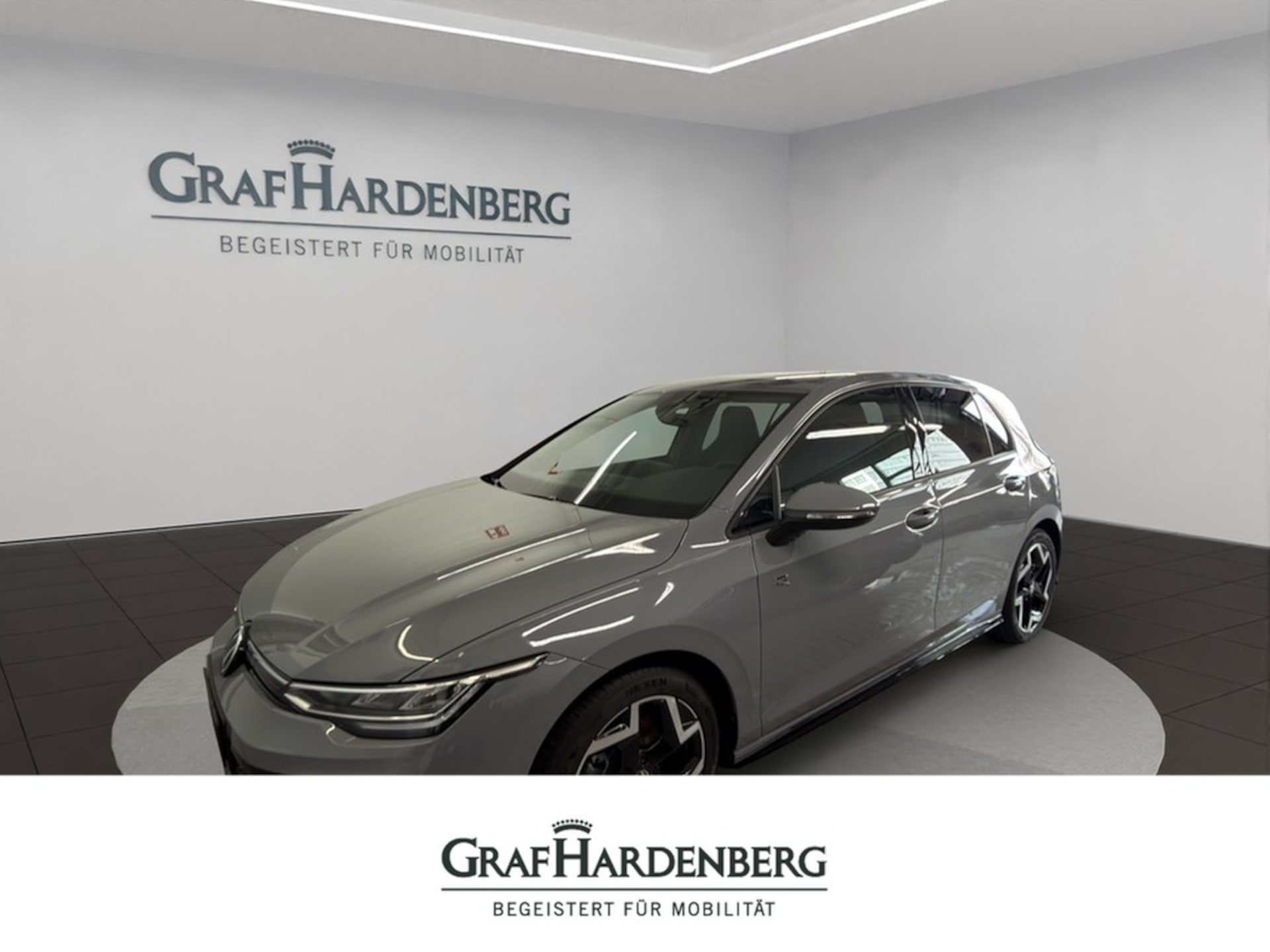 Volkswagen Golf R-Line