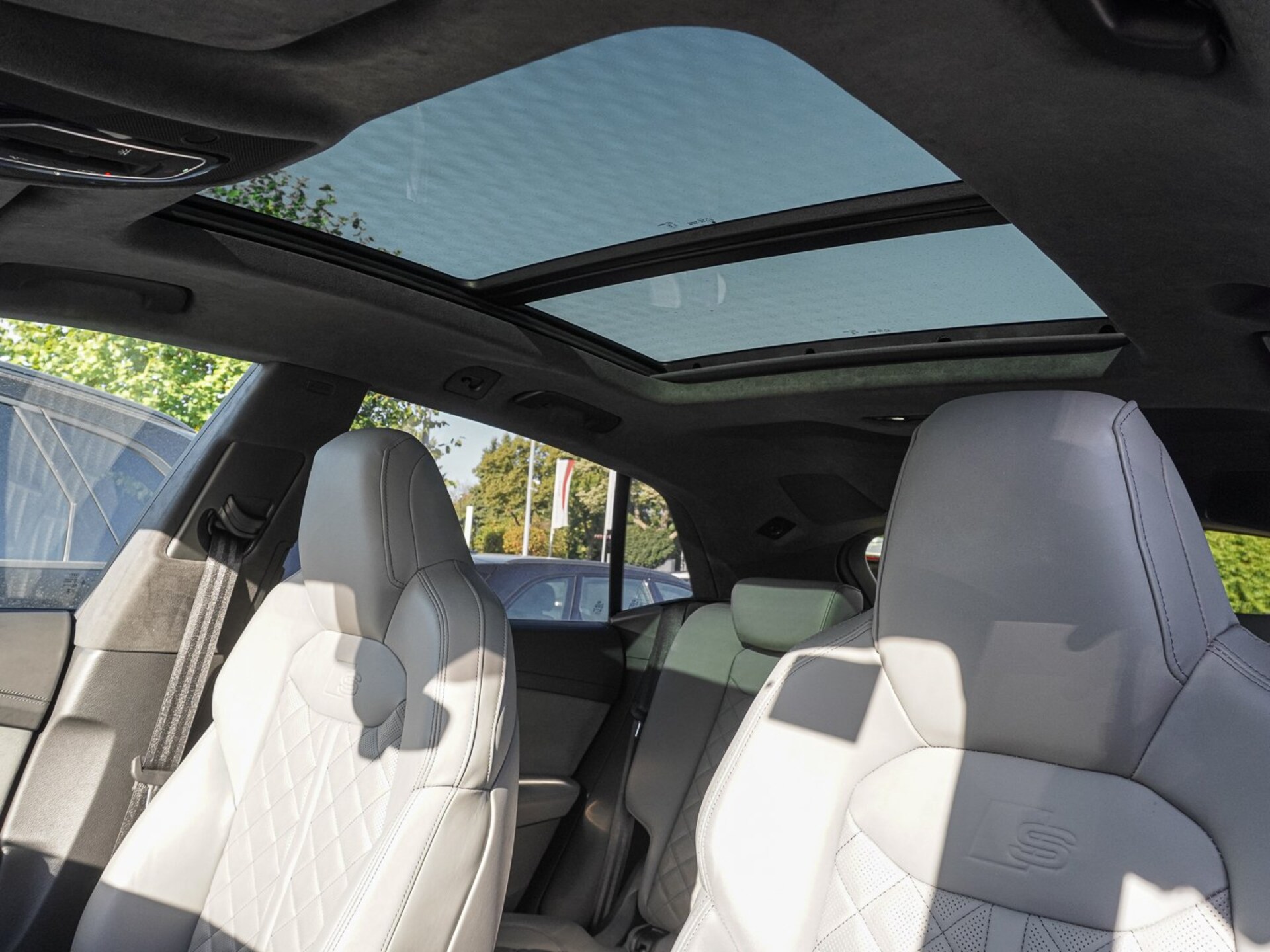 Audi Q8 SUV