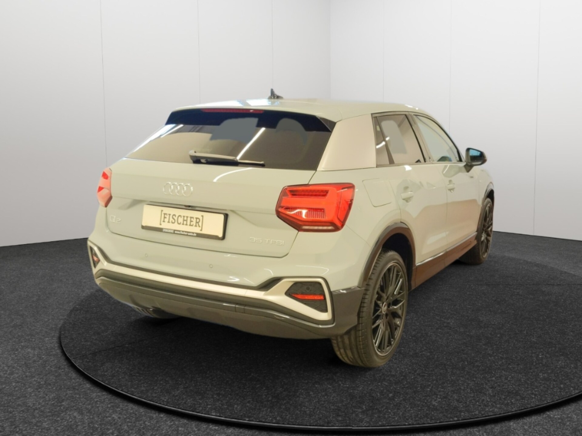 Audi Q2 S line