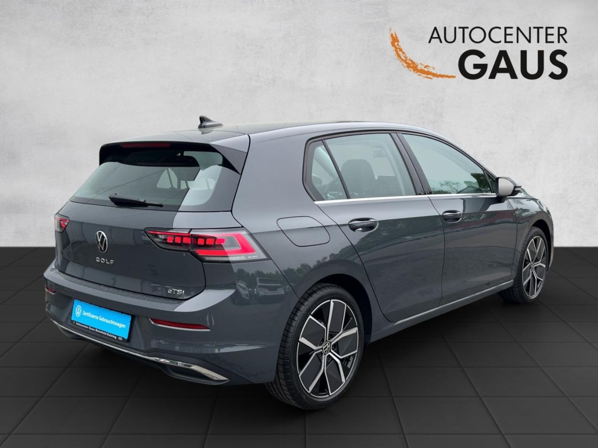 Volkswagen Golf Style