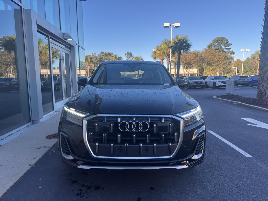 2025 Audi Q7 Premium Plus - Photo 2