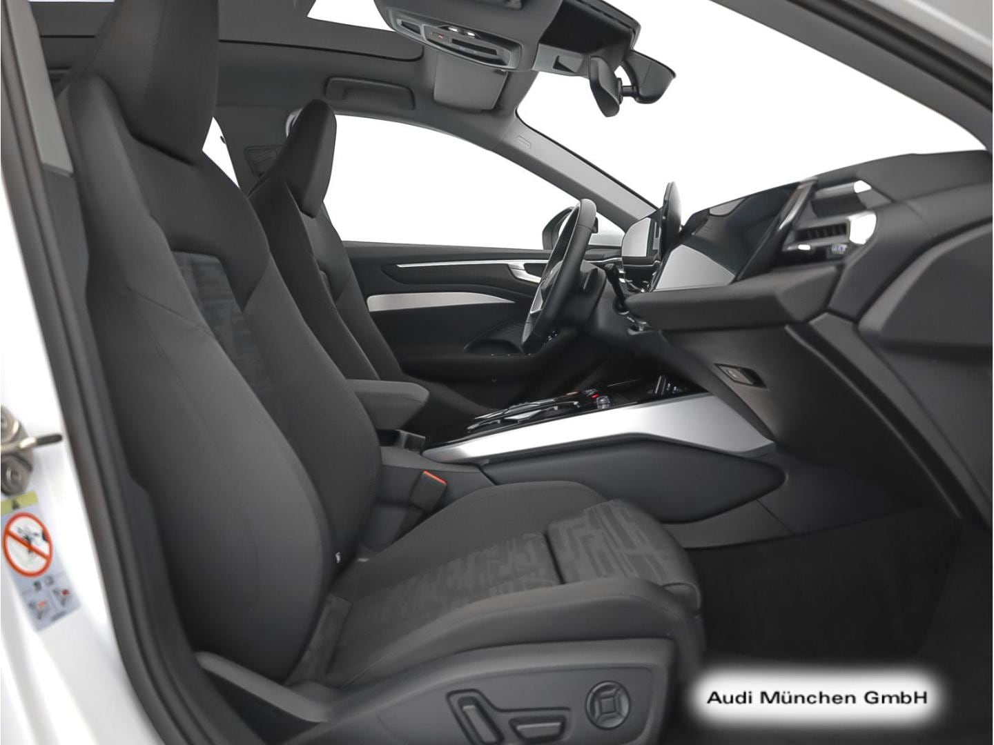 Bild über Audi A6 Avant TDI quattro 150 kW S tronic - für weitere Informationen kontaktieren Sie den Audi Partner