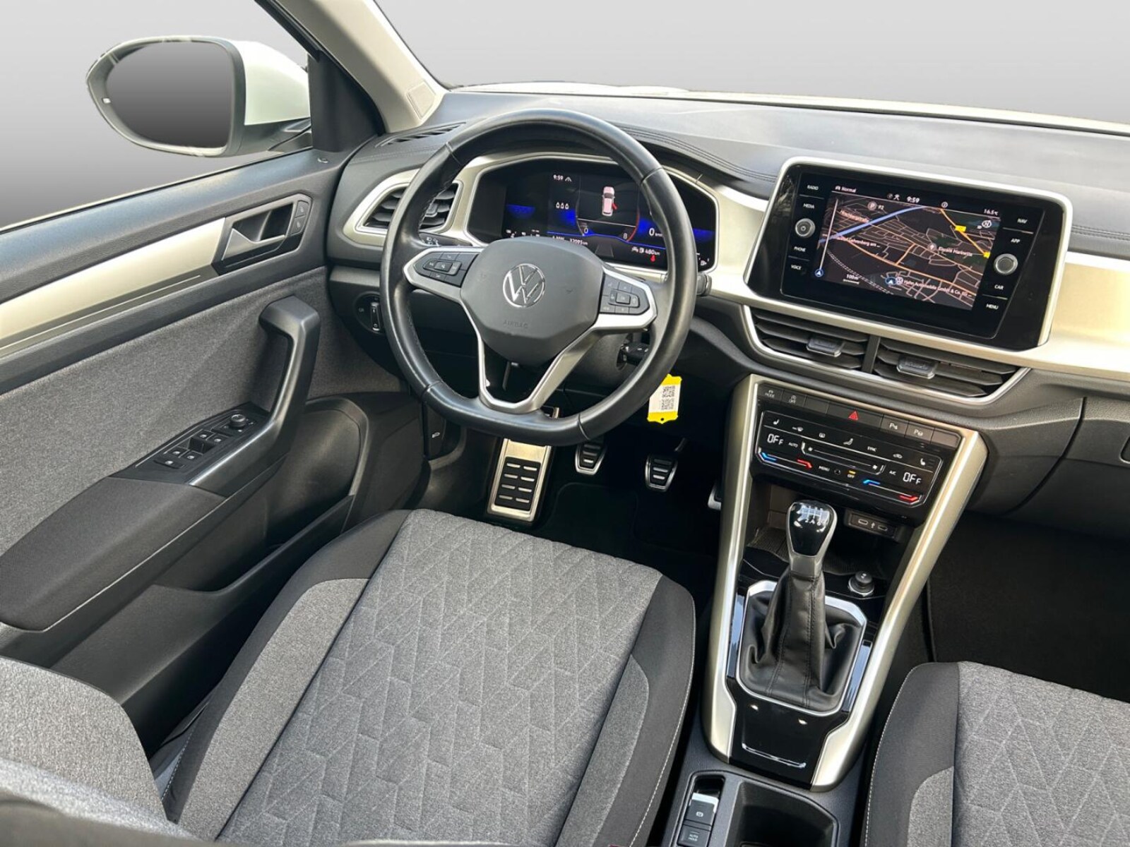 Volkswagen T-Roc – Bild 13