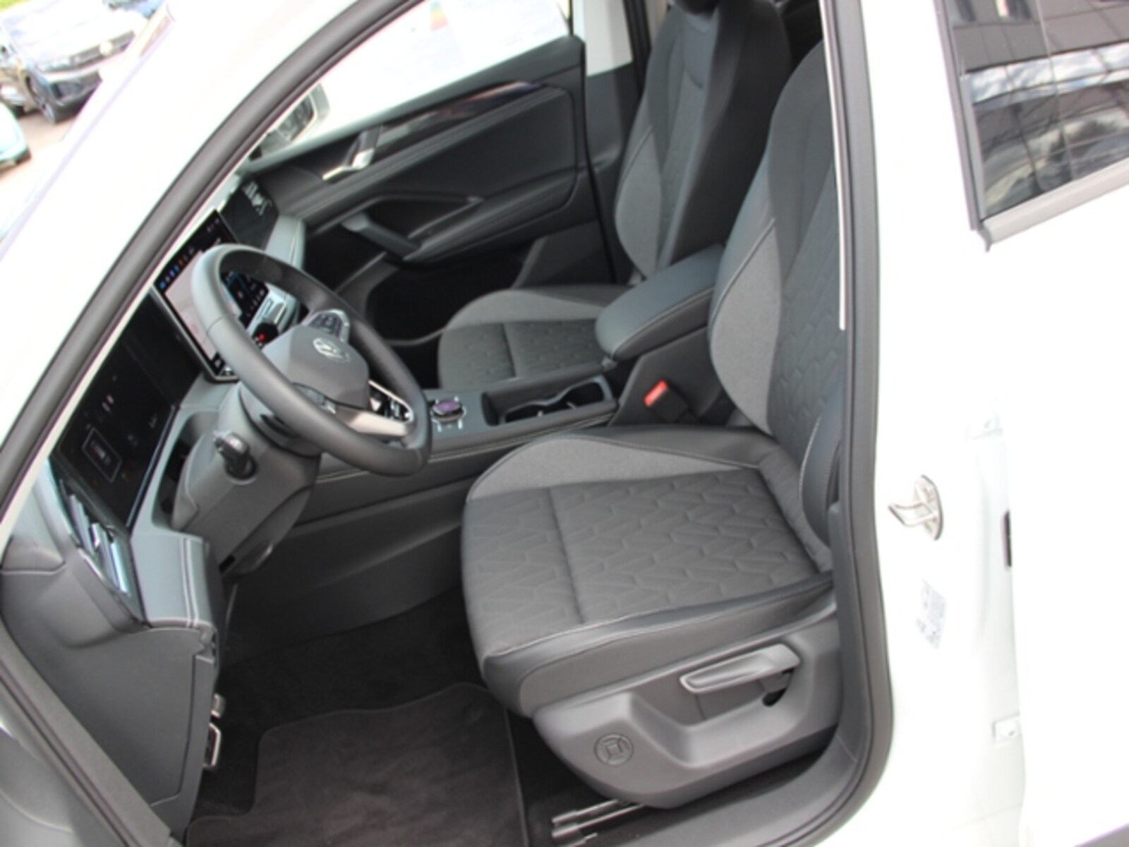 Volkswagen Tiguan – Bild 18