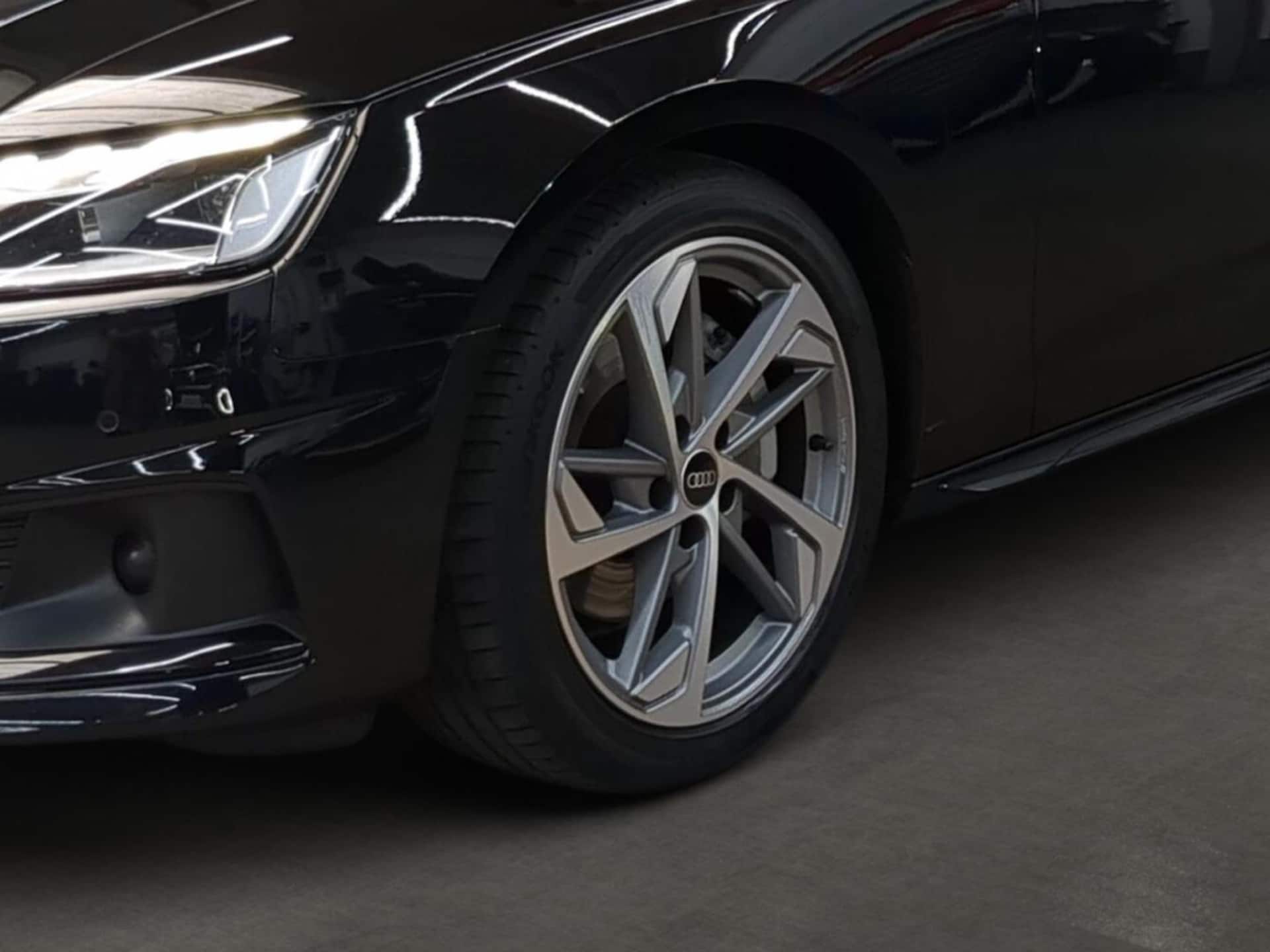 Audi A4 Avant Advanced