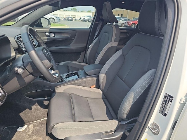 2023 Volvo C40 Recharge Pure Electric