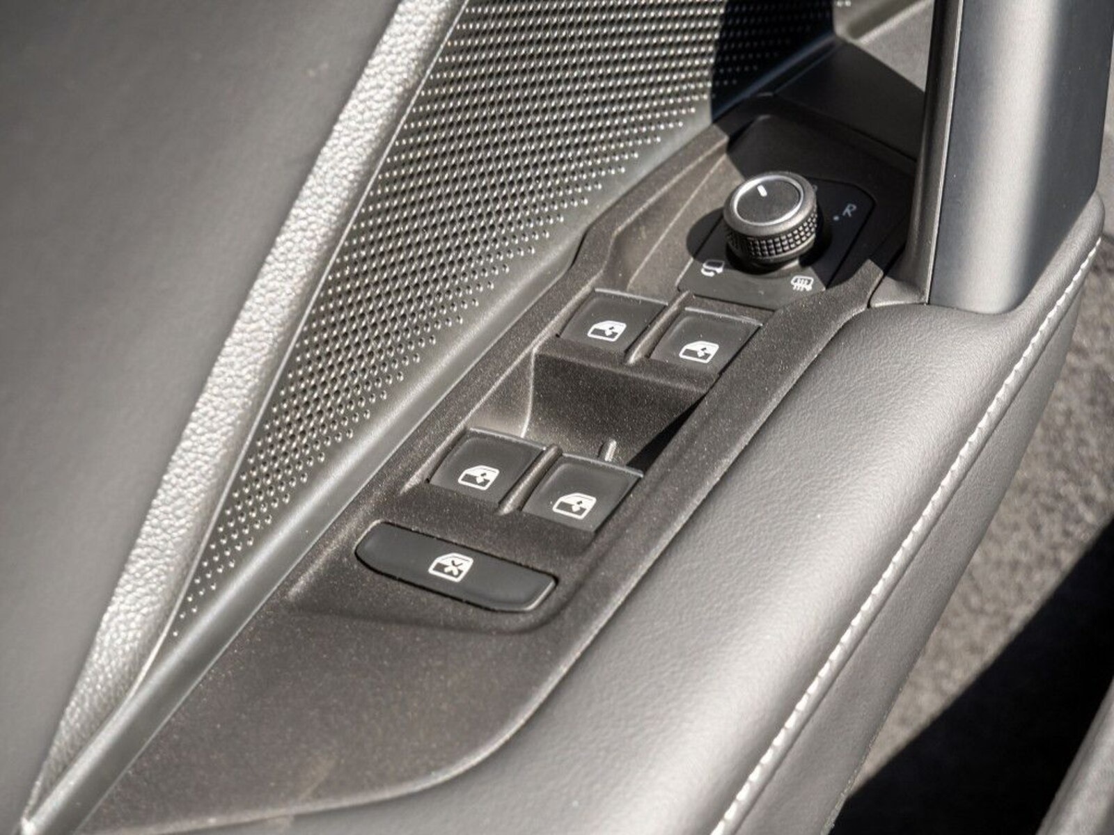 Volkswagen Tiguan – Bild 21