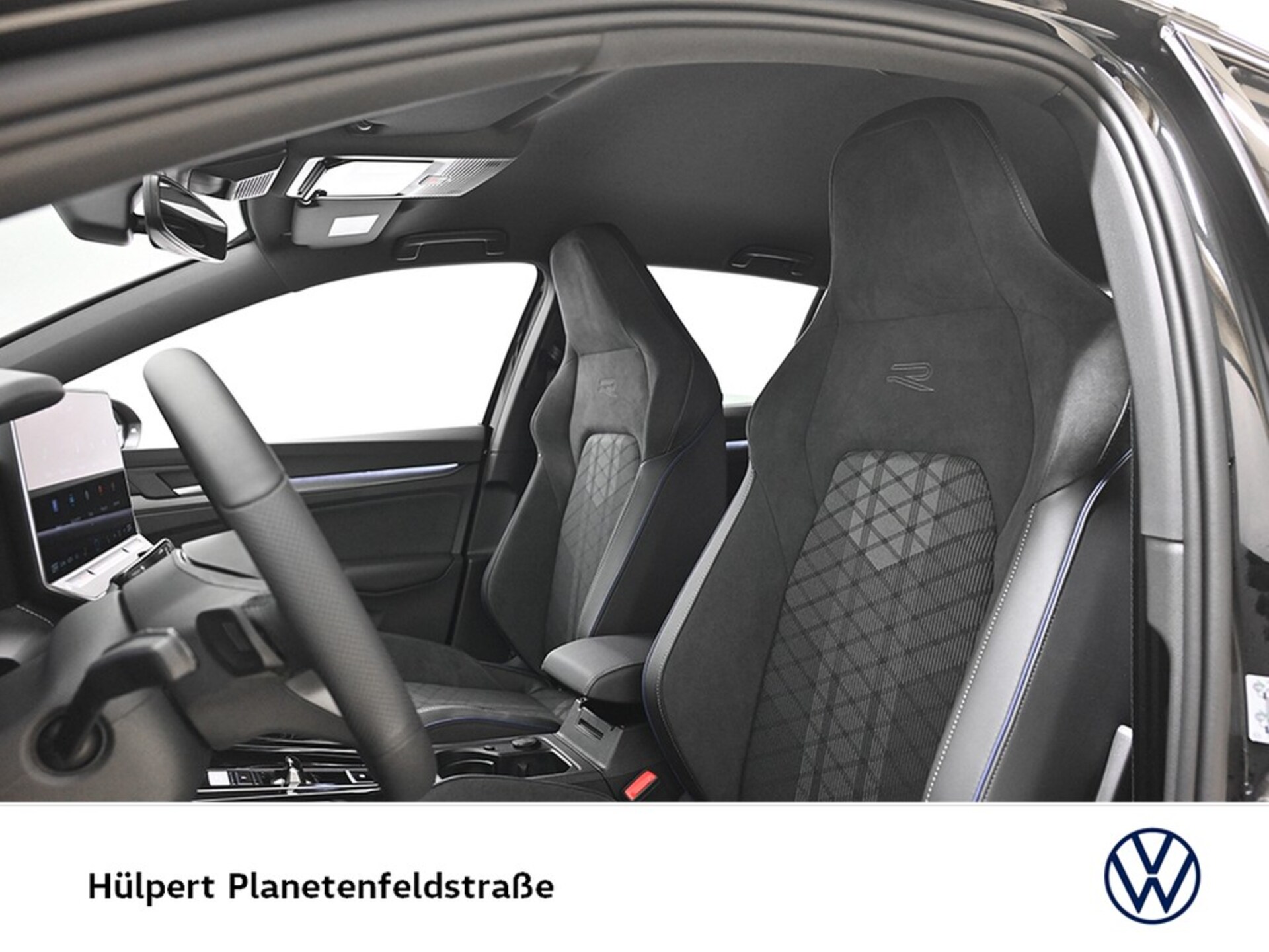 Volkswagen Golf R-Line