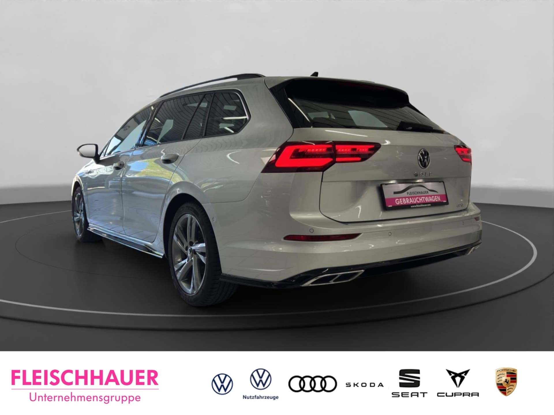 Volkswagen Golf Variant R-Line
