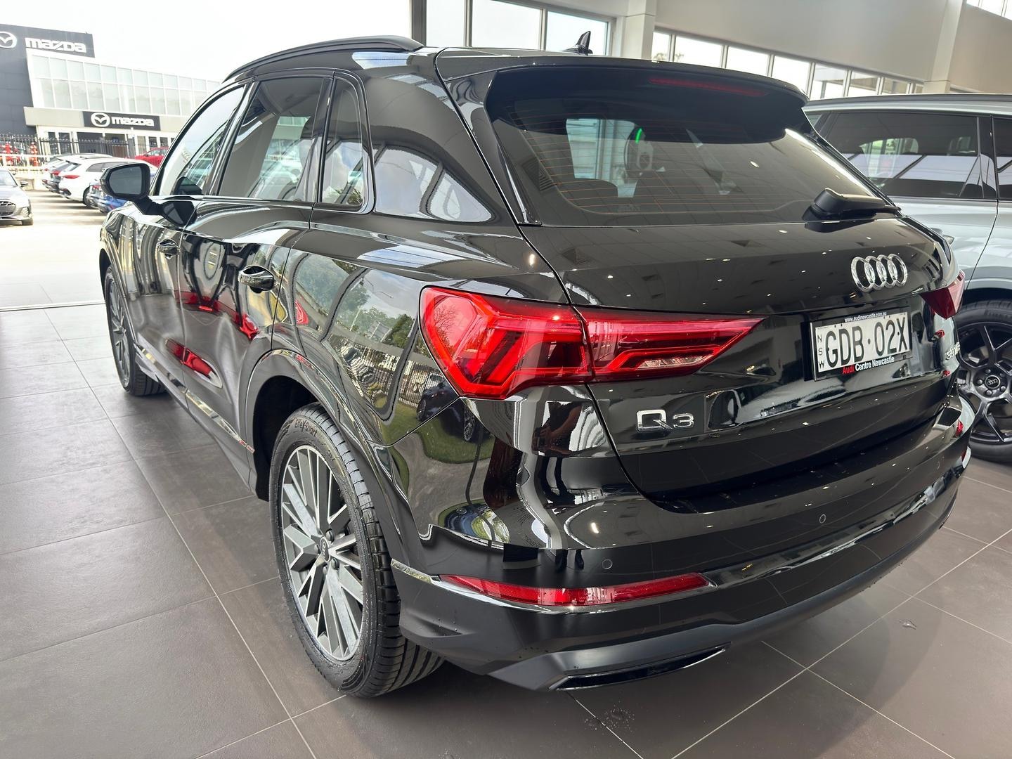 Image about Audi Q3 35 TFSI S tronic