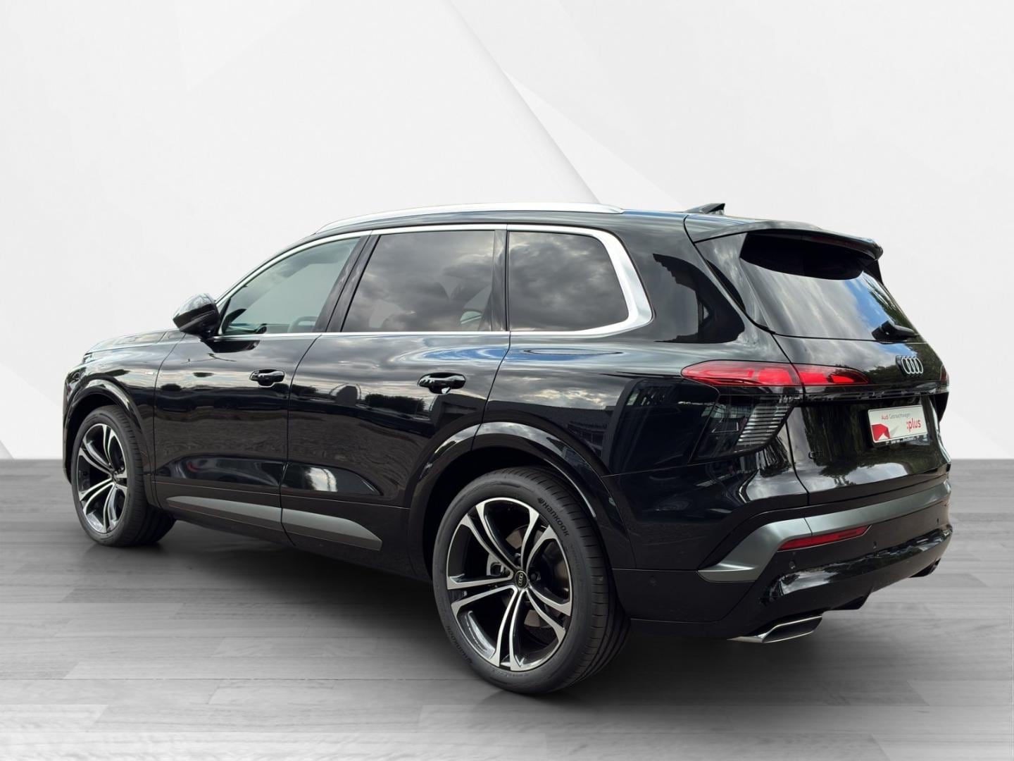 Bild über Audi Q7 SUV TDI quattro 220 kW tiptronic - für weitere Informationen kontaktieren Sie den Audi Partner