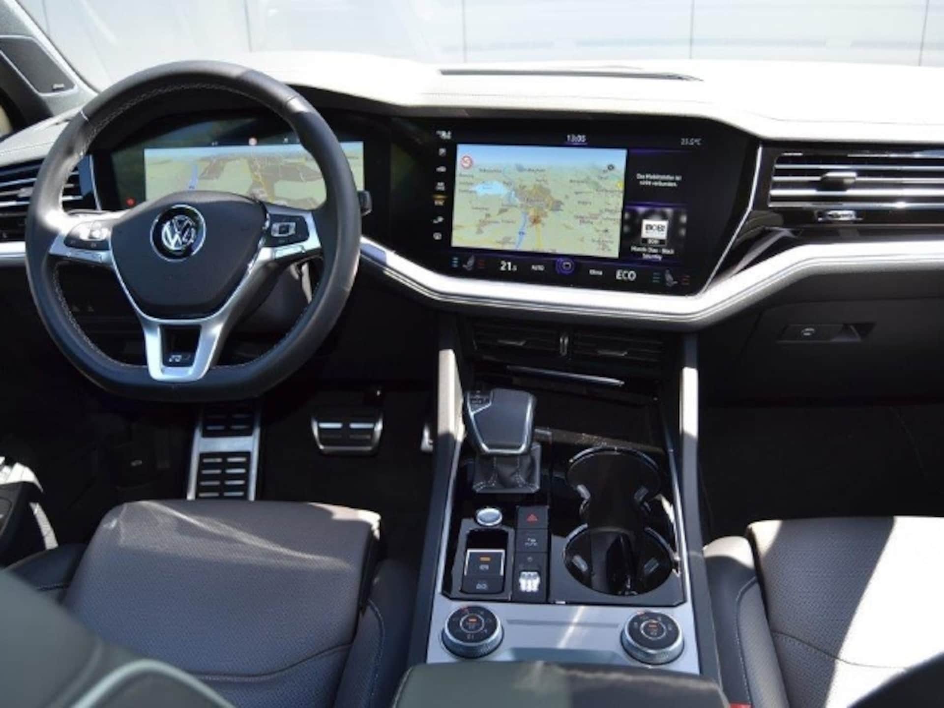 Volkswagen Touareg Basis-Modell