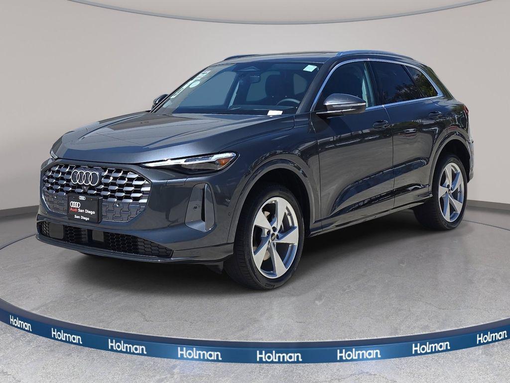 2026 Audi Q5 Premium Plus quattro's photo