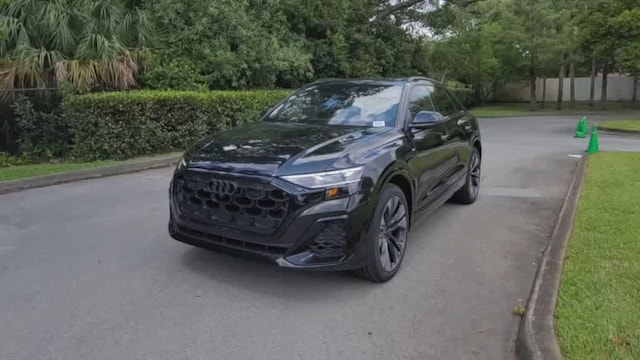 2026 Audi Q8